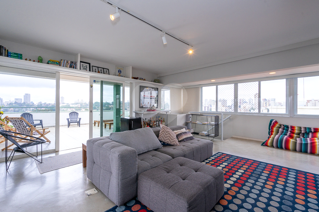 Apartamento com 3 Quartos à venda, 204m² - Perdizes