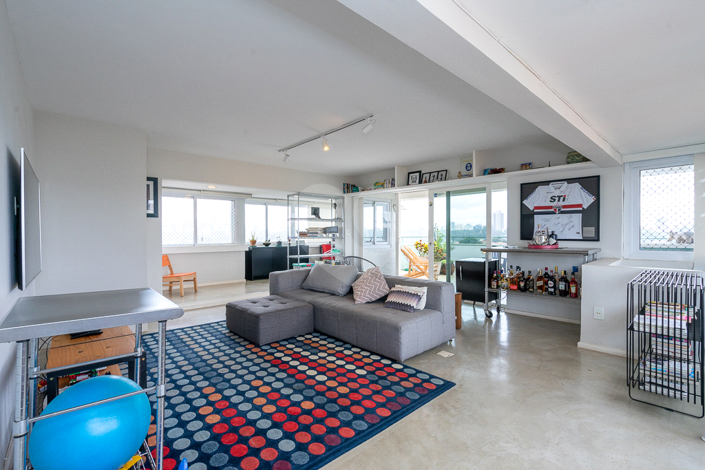 Apartamento com 3 Quartos à venda, 204m² - Perdizes