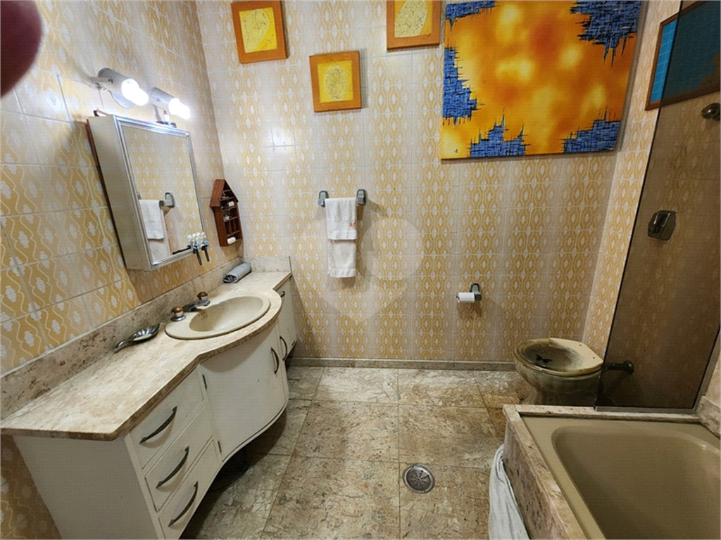 Casa com 5 dormitórios sendo 2 suítes e 7 vagas a venda nas Palmas do Tremembé
