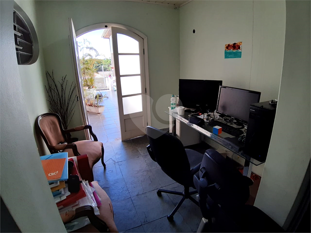 Casa com 5 dormitórios sendo 2 suítes e 7 vagas a venda nas Palmas do Tremembé