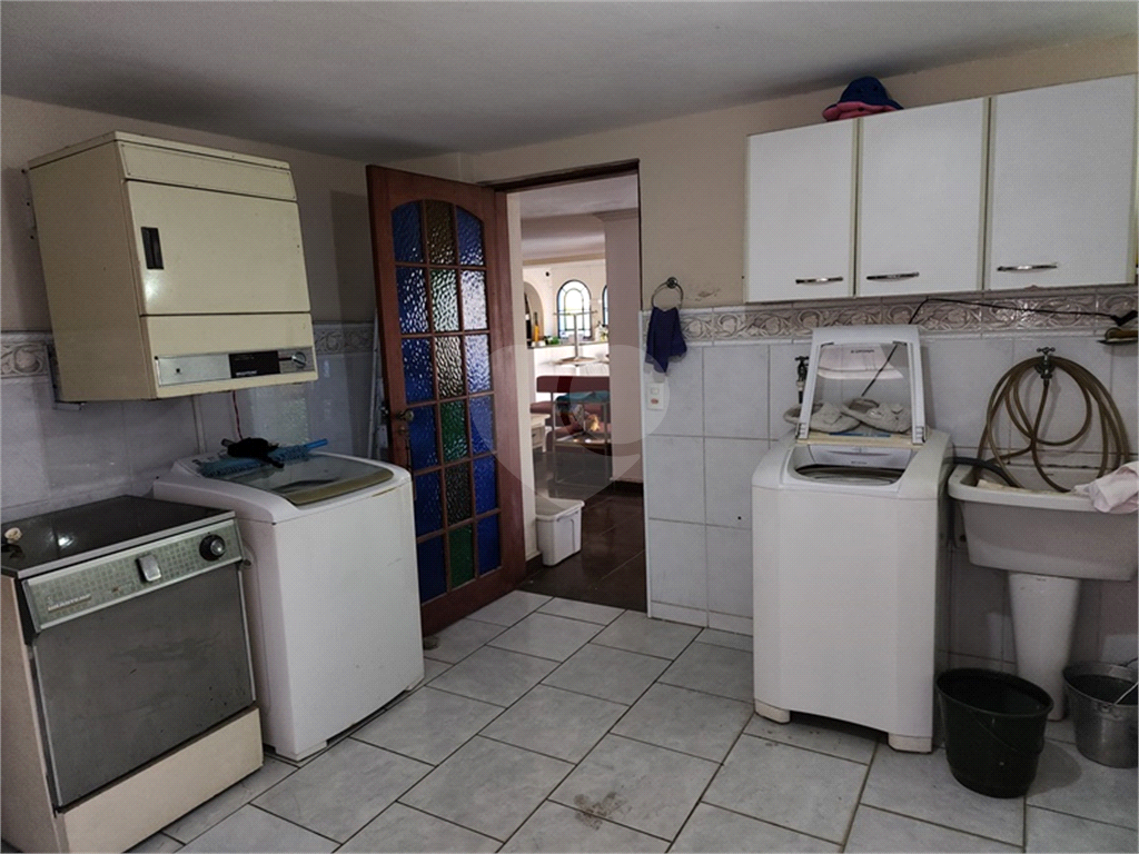 Casa com 5 dormitórios sendo 2 suítes e 7 vagas a venda nas Palmas do Tremembé