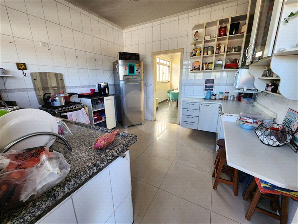 Casa com 5 dormitórios sendo 2 suítes e 7 vagas a venda nas Palmas do Tremembé