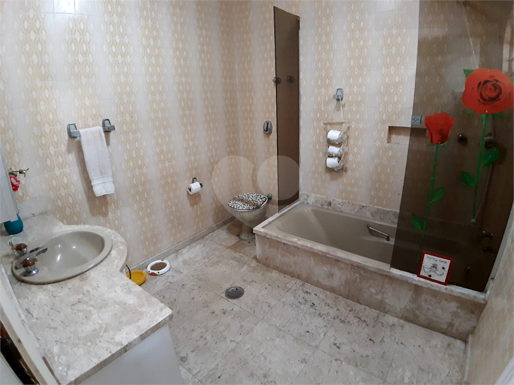 Casa com 5 dormitórios sendo 2 suítes e 7 vagas a venda nas Palmas do Tremembé