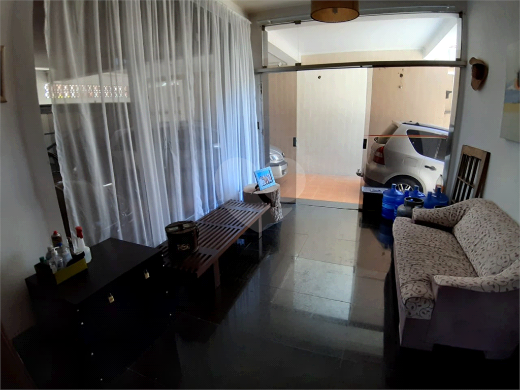 Casa com 5 dormitórios sendo 2 suítes e 7 vagas a venda nas Palmas do Tremembé