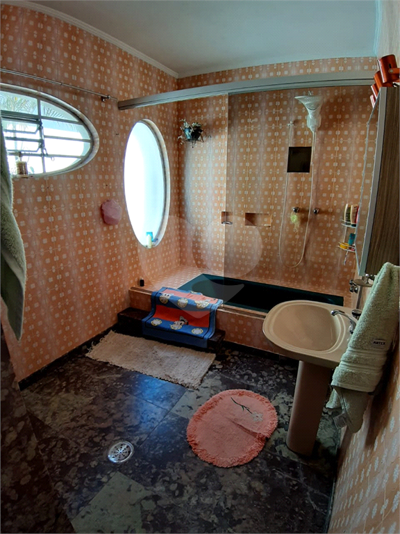 Casa com 5 dormitórios sendo 2 suítes e 7 vagas a venda nas Palmas do Tremembé