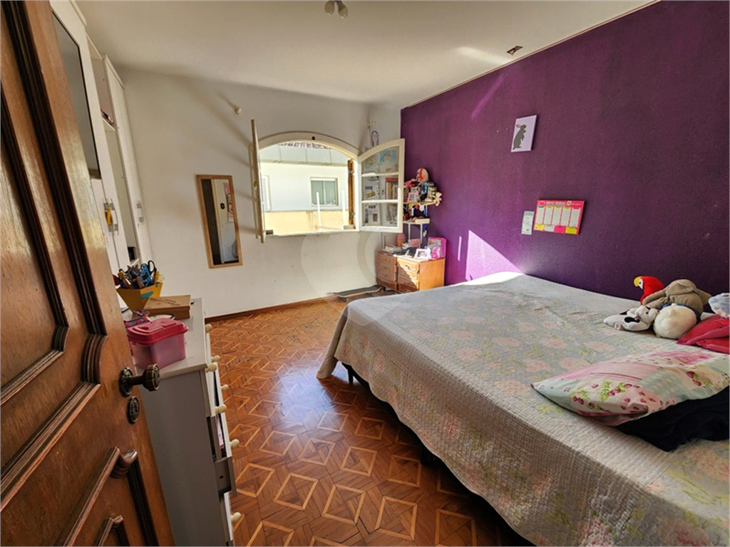 Casa com 5 dormitórios sendo 2 suítes e 7 vagas a venda nas Palmas do Tremembé