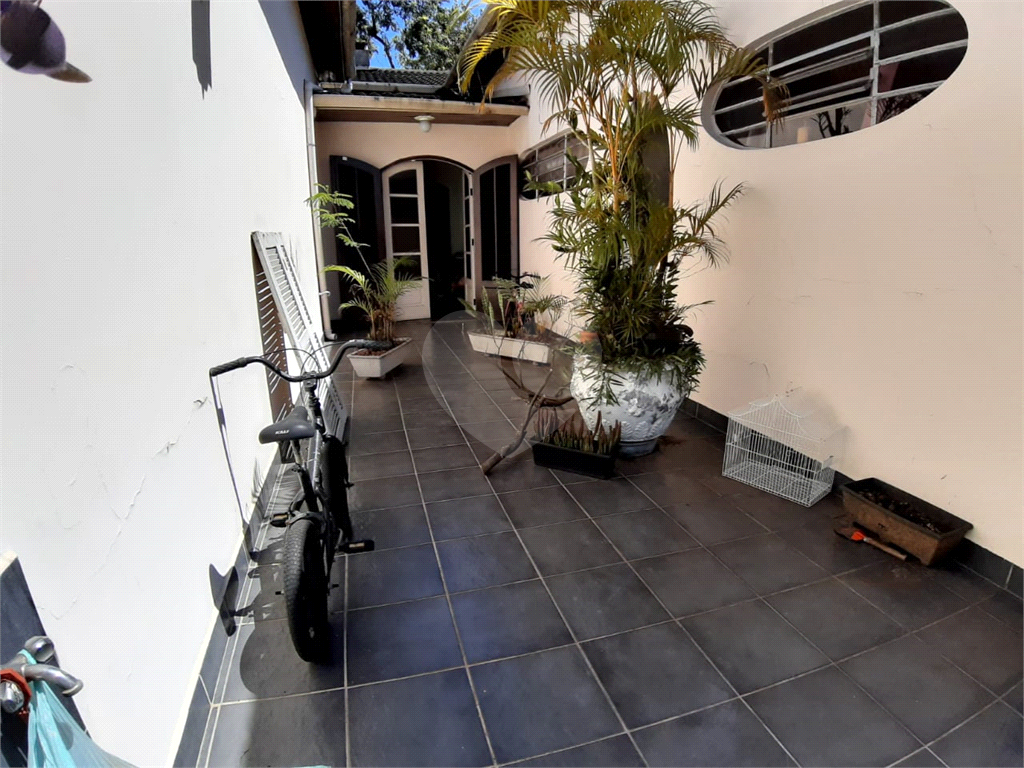 Casa com 5 dormitórios sendo 2 suítes e 7 vagas a venda nas Palmas do Tremembé
