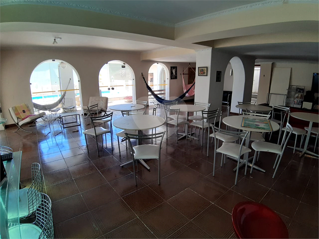 Casa com 5 dormitórios sendo 2 suítes e 7 vagas a venda nas Palmas do Tremembé