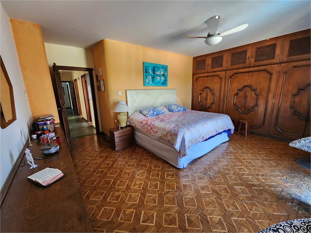 Casa com 5 dormitórios sendo 2 suítes e 7 vagas a venda nas Palmas do Tremembé