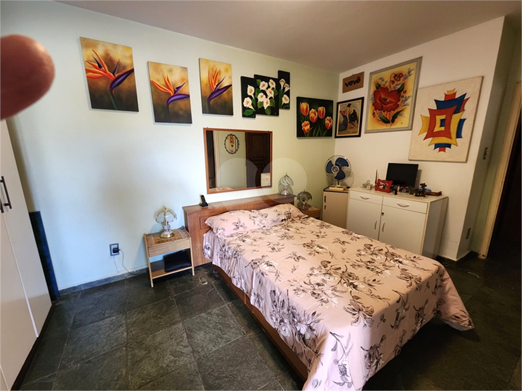 Casa com 5 dormitórios sendo 2 suítes e 7 vagas a venda nas Palmas do Tremembé