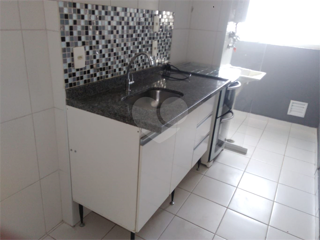 APARTAMENTO em LIMÃO