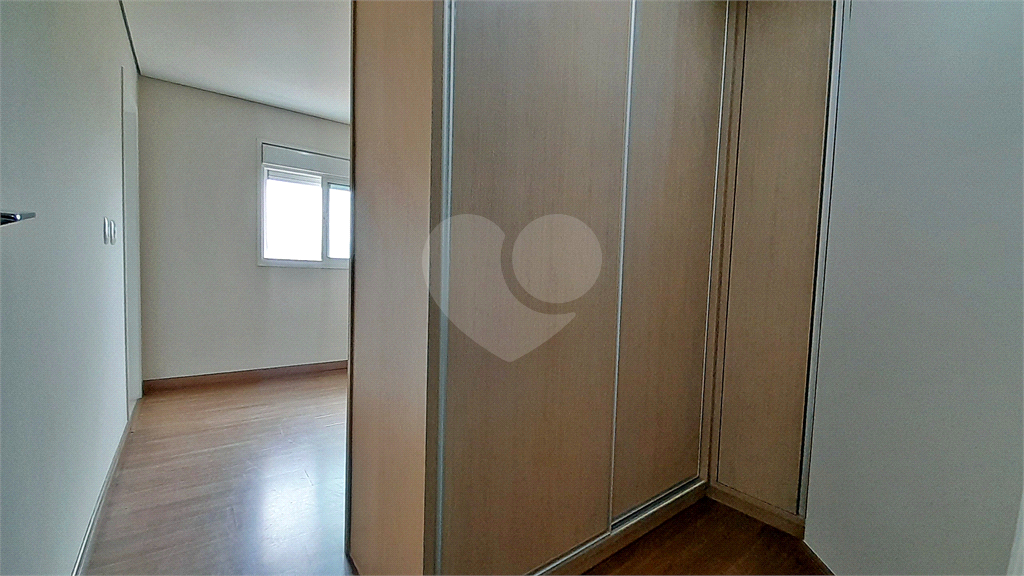 APARTAMENTO em SANTANA