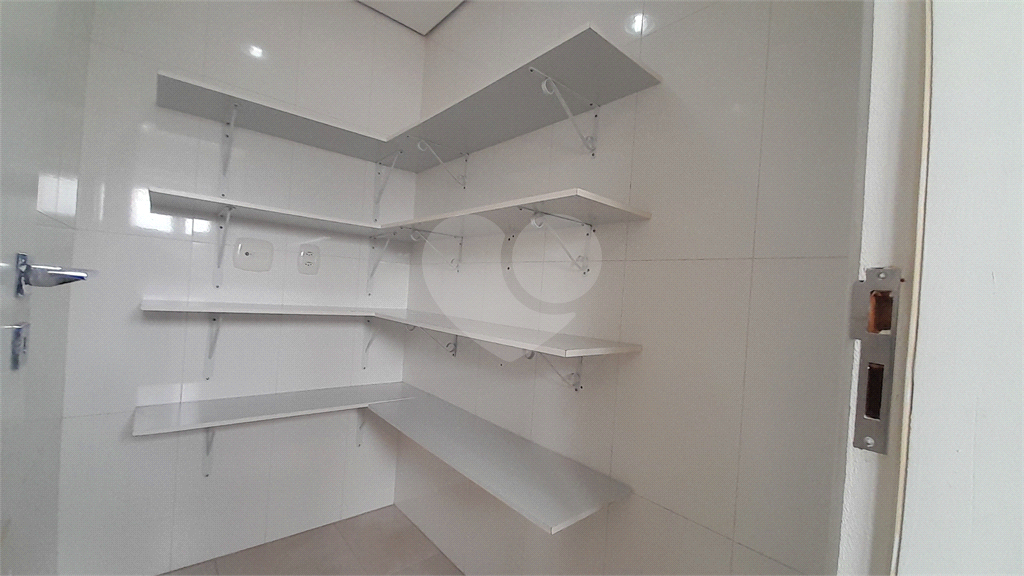 APARTAMENTO em SANTANA