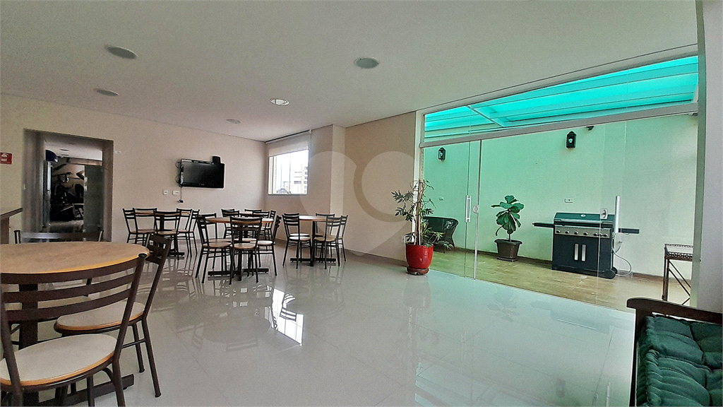 APARTAMENTO em SANTANA