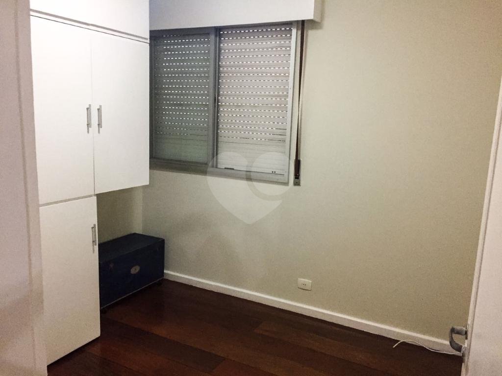 Apartamento à venda com 3 quartos, 95m² - Foto 15