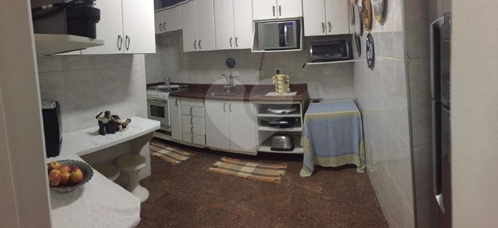 Apartamento à venda com 3 quartos, 95m² - Foto 8