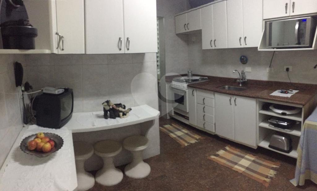 Apartamento à venda com 3 quartos, 95m² - Foto 9