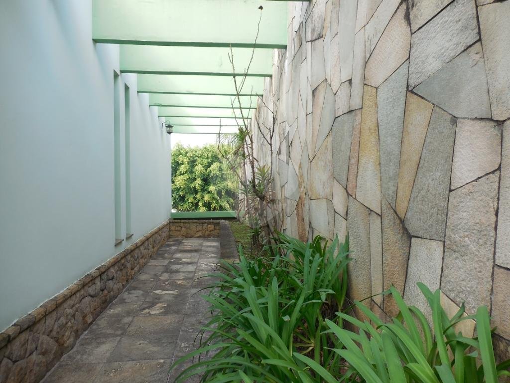 JARDIM FRANÇA MARAVILHOSA RESIDENCIA  térrea à venda com imenso espaço verde!!