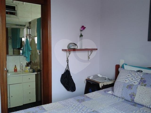 APARTAMENTO em SANTANA