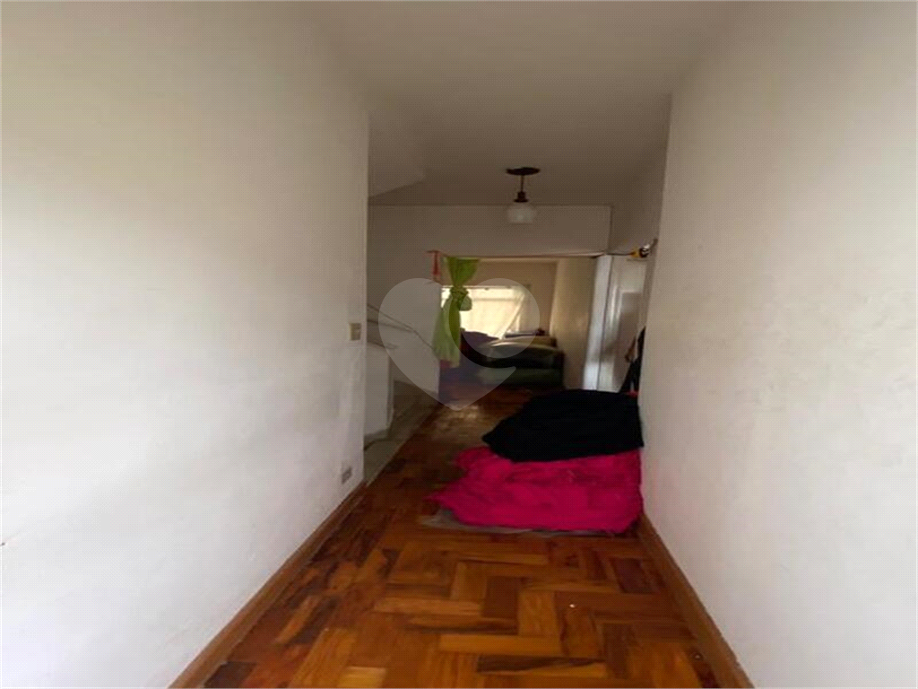 Sobrado à venda com 6 quartos, 243m² - Foto 40