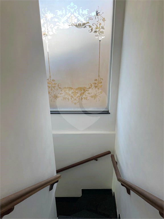Casa sobrado 3 suítes 