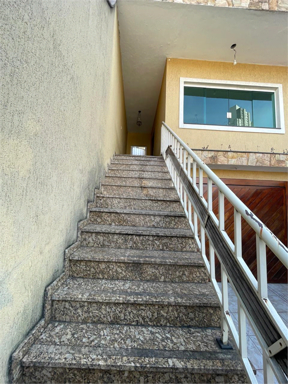 Casa sobrado 3 suítes 