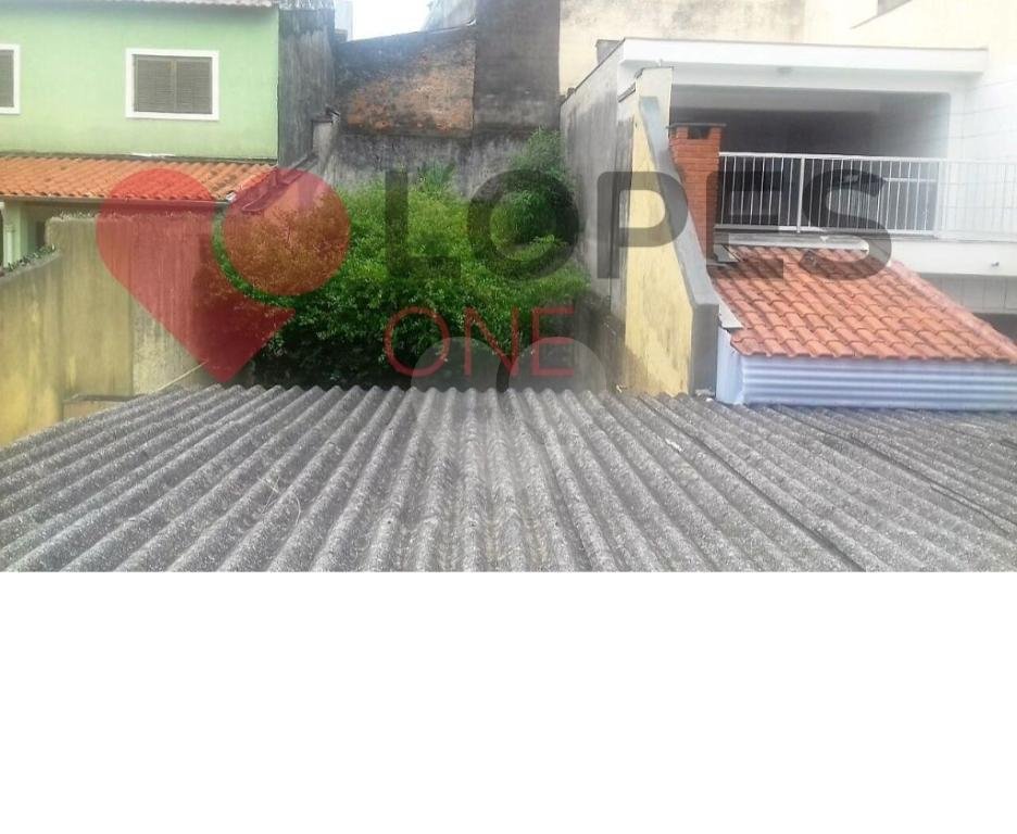 SOBRADO AMPLO