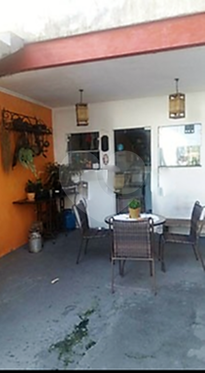 Casa à venda com ares da Serra da Cantareira