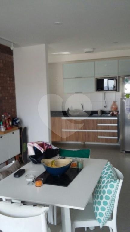 APARTAMENTO em VILA GUILHERME