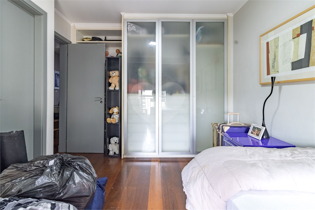 Apartamento Alto Padrão- Alto de Pinheiros - 4 Dormitórios - 220 m²