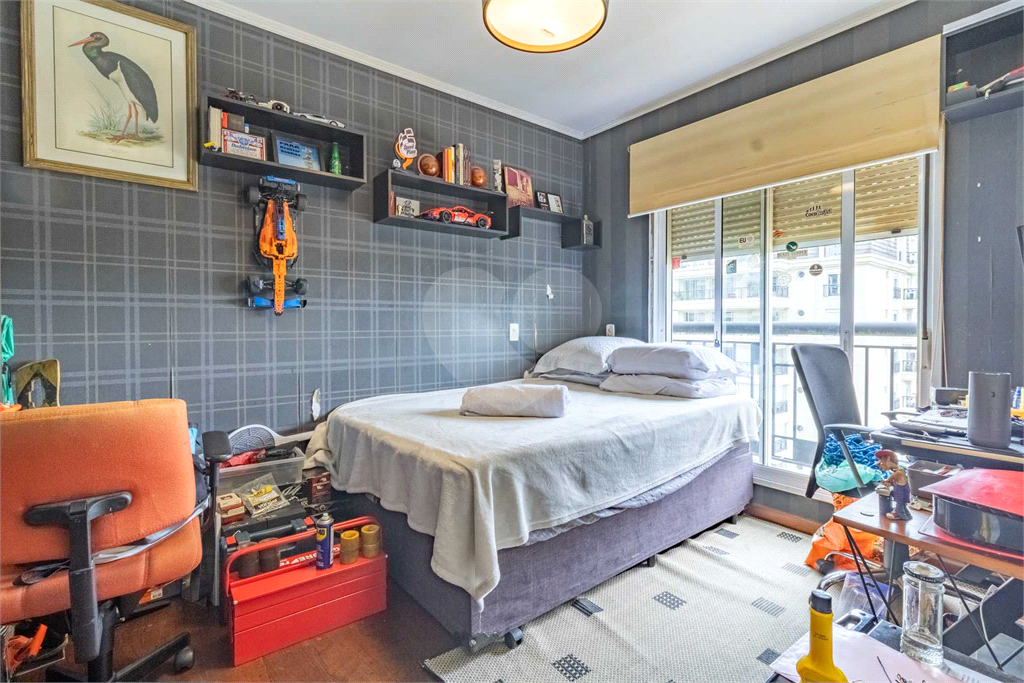 Apartamento Alto Padrão- Alto de Pinheiros - 4 Dormitórios - 220 m²