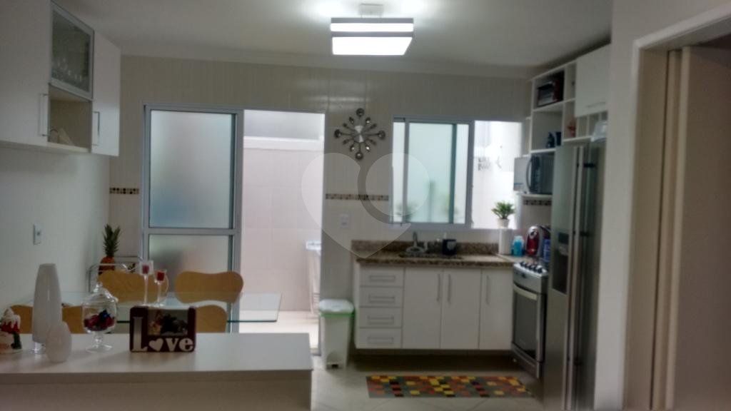 Casa de Condomínio à venda com 2 quartos, 65m² - Foto 2