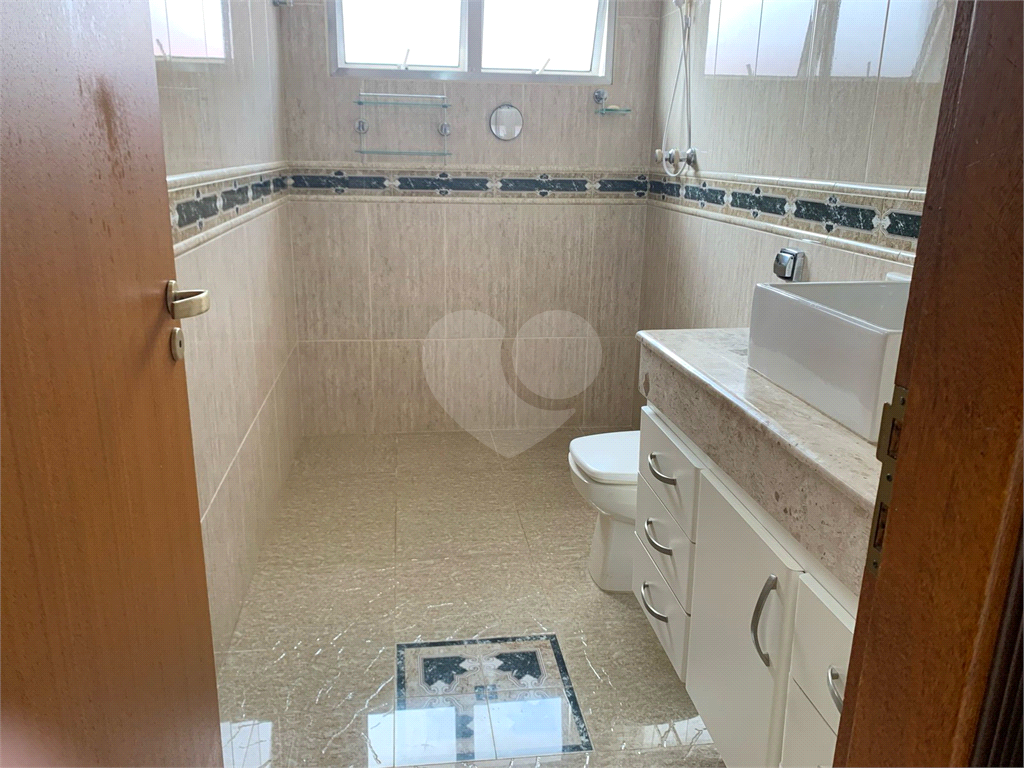 Sobrado com edícula e espaço gourmet à venda no Imirim. 