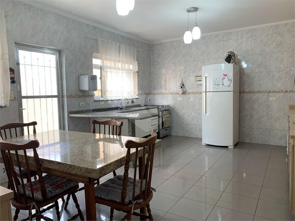 Sobrado com edícula e espaço gourmet à venda no Imirim. 