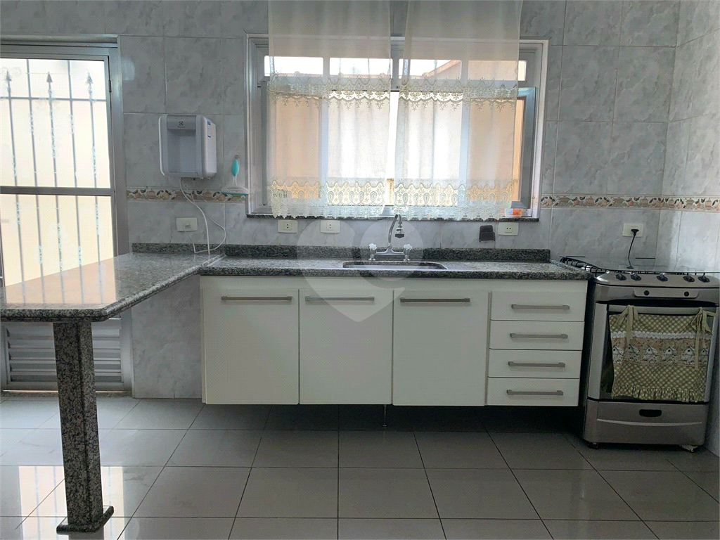 Sobrado com edícula e espaço gourmet à venda no Imirim. 