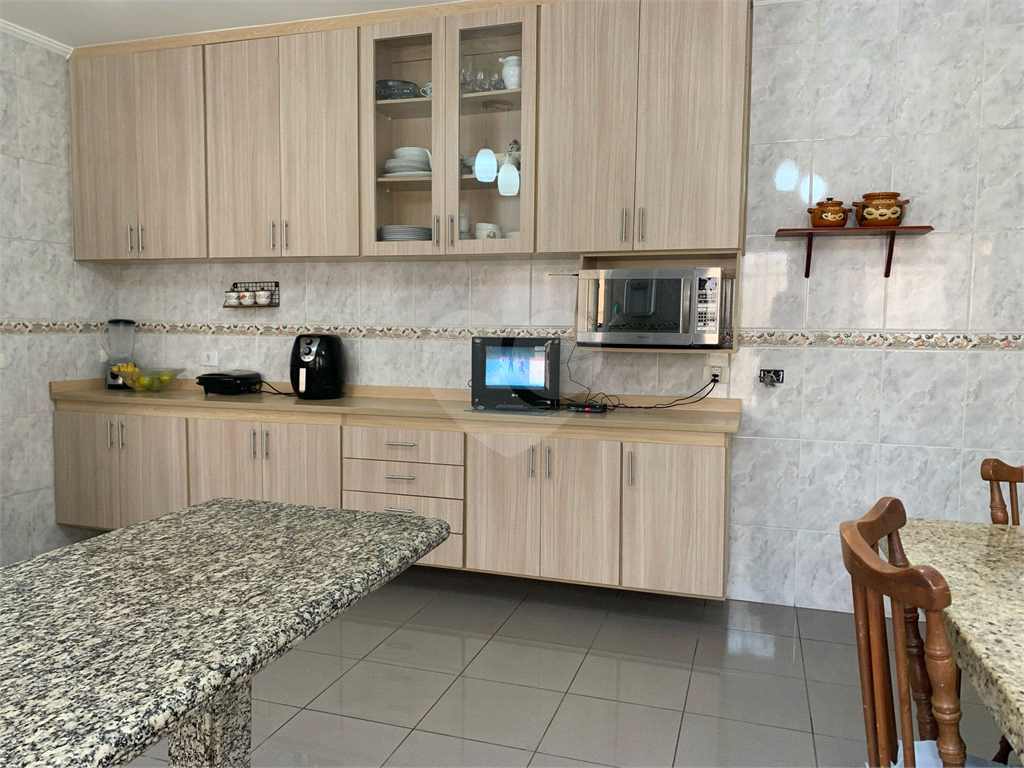 Sobrado com edícula e espaço gourmet à venda no Imirim. 