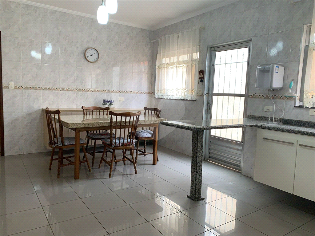 Sobrado com edícula e espaço gourmet à venda no Imirim. 