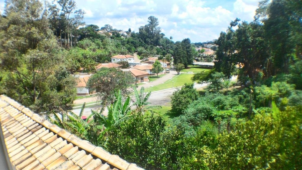 Excelente casa assobradada à venda no Horto Florestal