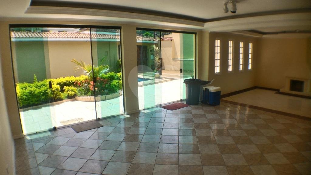 Assobradada à venda no Horto Florestal