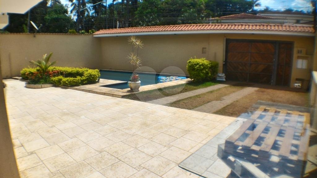 Excelente casa assobradada à venda no Horto Florestal