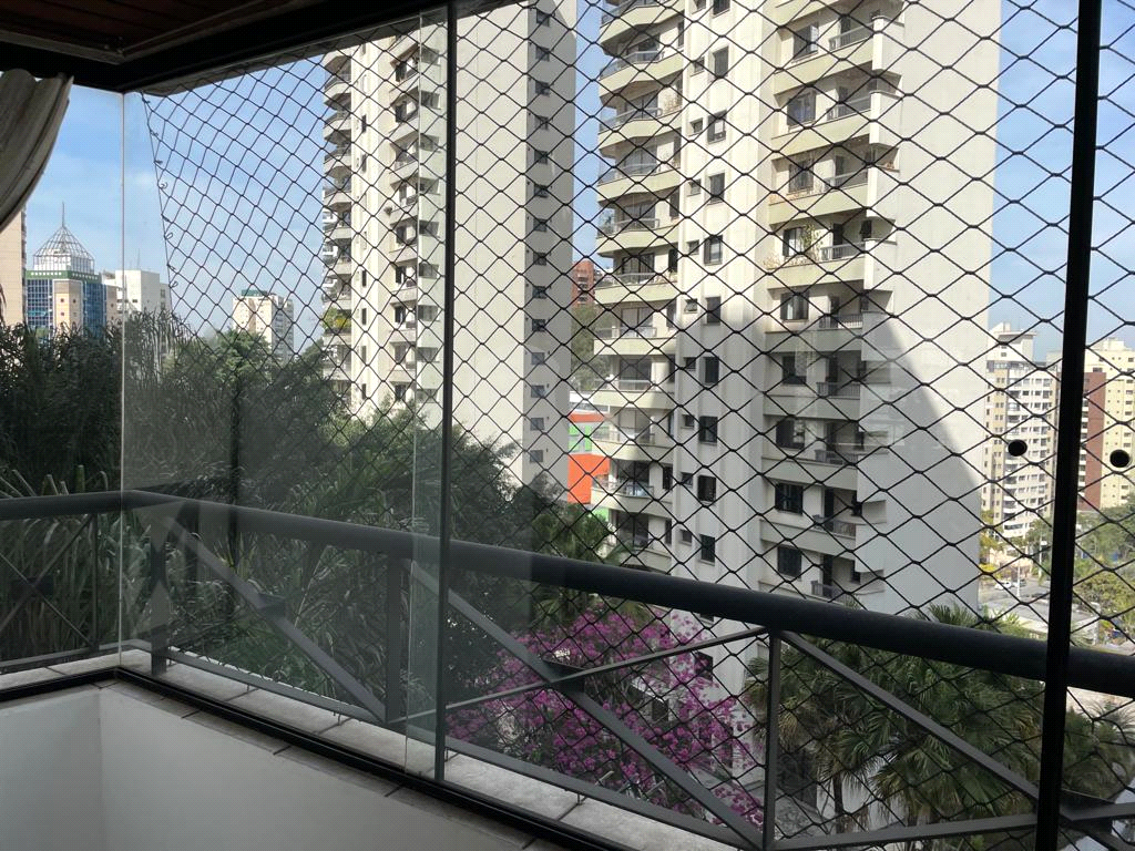 Apartamento a Venda no Morumbi