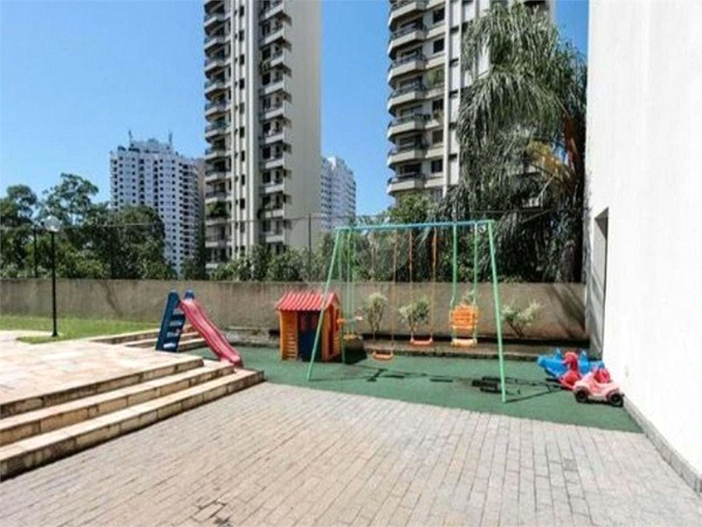 Apartamento a Venda no Morumbi