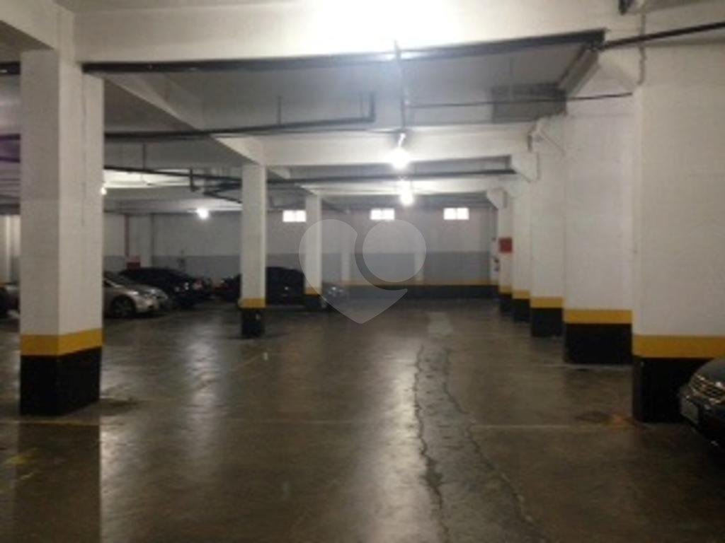 Apartamento à venda em Santana, próximo à Voluntários da Pátria com 3 dormitórios
