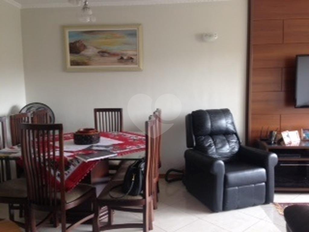 Apartamento à venda em Santana, próximo à Voluntários da Pátria com 3 dormitórios