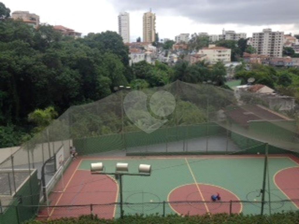 Apartamento à venda em Santana, próximo à Voluntários da Pátria com 3 dormitórios
