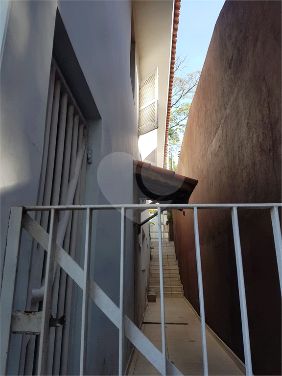 Excelente  Sobrado no Tremembé em Condomínio Fechado 3 Dormitórios / 1 Suíte / 5 Vagas de garagem