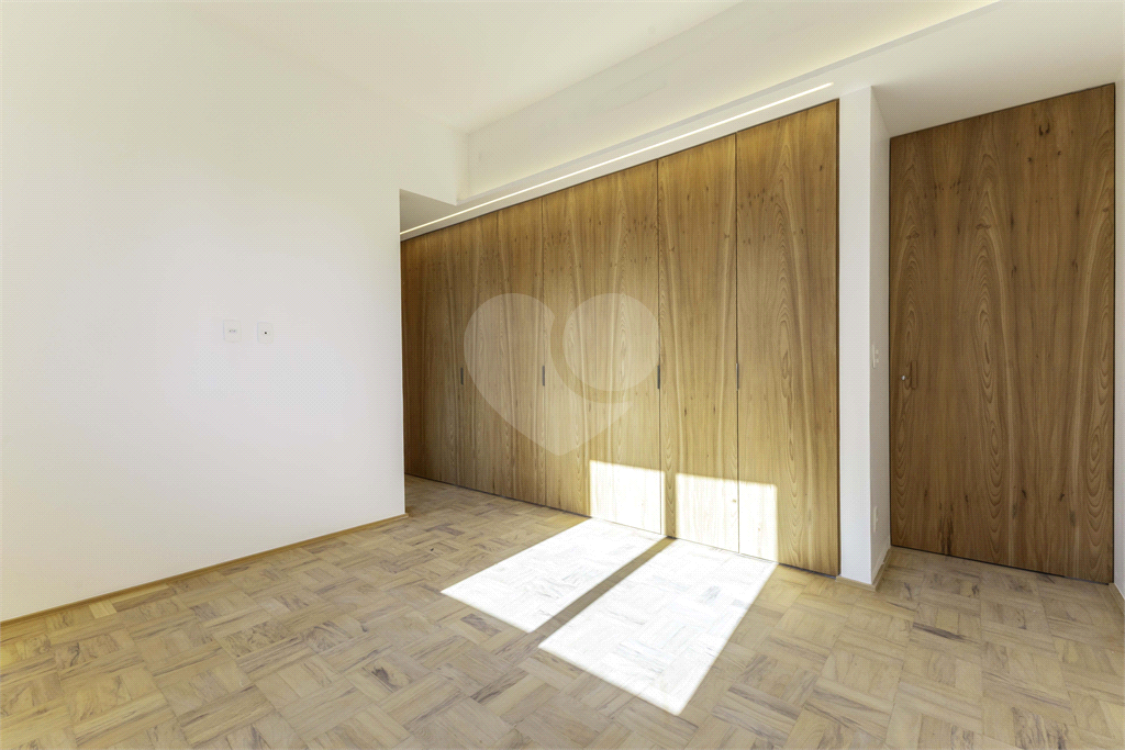 APARTAMENTO À VENDA COM 3 QUARTOS - 2 VAGAS NO JARDIM PAULISTA.
