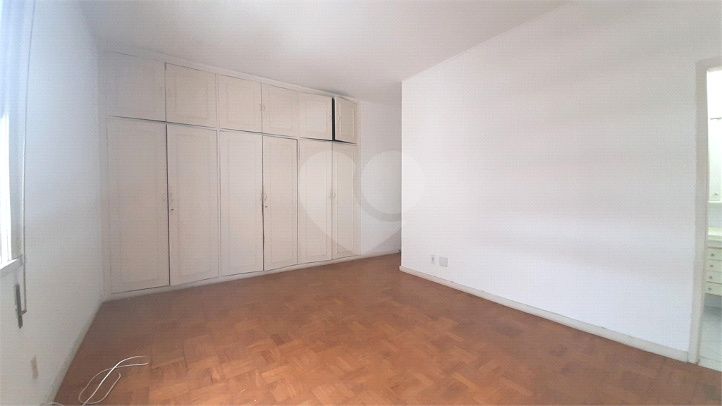 APARTAMENTO À VENDA COM 3 QUARTOS - 2 VAGAS NO JARDIM PAULISTA.