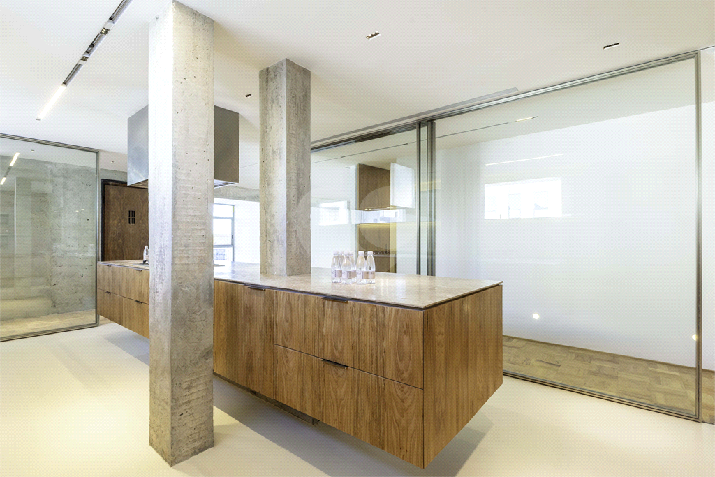 APARTAMENTO À VENDA COM 3 QUARTOS - 2 VAGAS NO JARDIM PAULISTA.