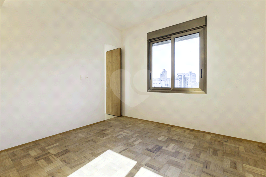 APARTAMENTO À VENDA COM 3 QUARTOS - 2 VAGAS NO JARDIM PAULISTA.
